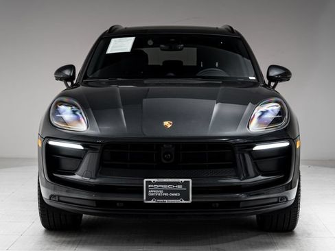 Certified 2026 Porsche Macan AWD/4WD image 33