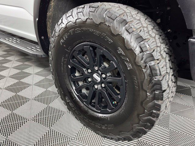 Used 2024 Ford F150 Raptor AWD/4WD image 16