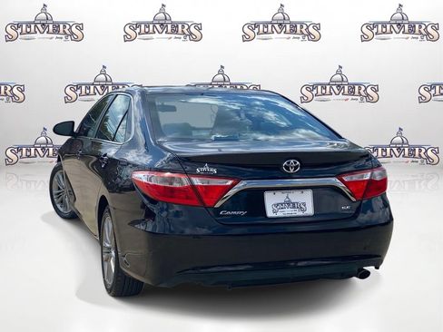 Used 2015 Toyota Camry SE FWD image 6