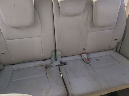 Used 2015 Kia Sedona LX FWD image 21