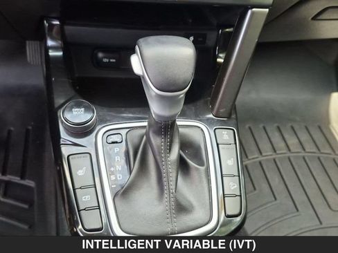 Used 2024 Kia Seltos EX AWD/4WD image 27