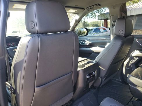 Used 2021 Chevrolet Tahoe LT image 14