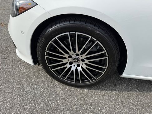 Used 2024 Mercedes-Benz C 300 4MATIC Sedan image 31