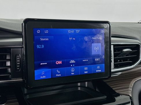 Used 2024 Ford Explorer Limited RWD image 21