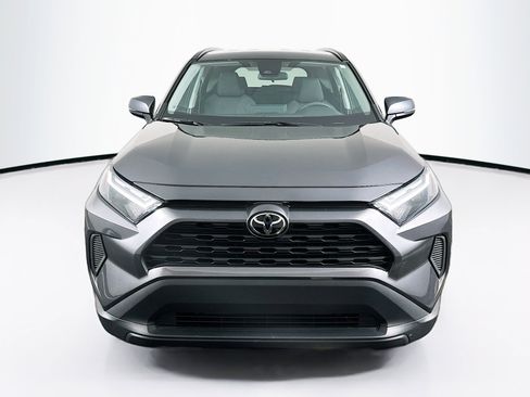 Used 2024 Toyota RAV4 XLE image 2