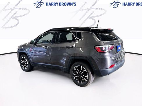 Used 2023 Jeep Compass Limited AWD/4WD image 2