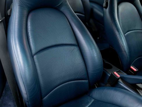Used 1997 Porsche 911 Carrera RWD image 54