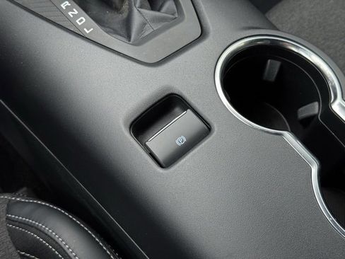 Certified 2024 Ford Mustang Convertible image 12