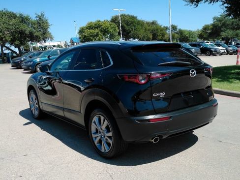 Used 2025 MAZDA CX-30 AWD 2.5 S w/ Preferred Package image 11