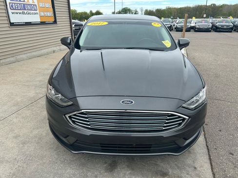 Used 2017 Ford Fusion S FWD image 2