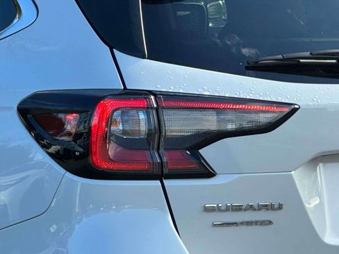 Certified 2025 Subaru Outback Limited image 8