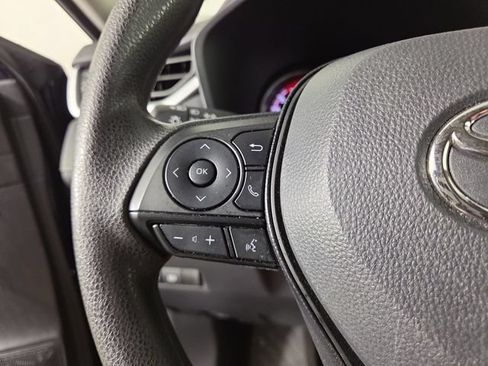 Used 2025 Toyota RAV4 XLE AWD/4WD image 22