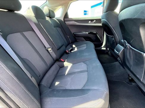 Used 2022 Kia K5 LXS FWD image 25