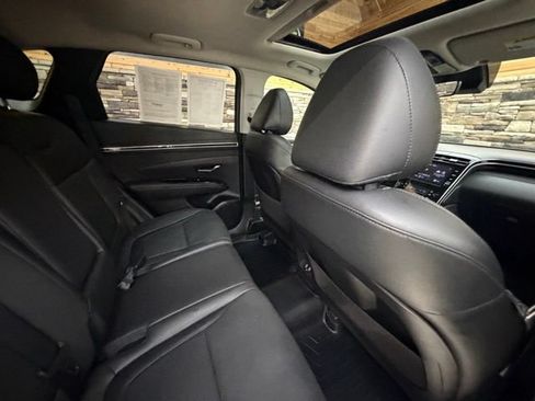Used 2022 Hyundai Tucson SEL w/ Convenience + Premium Package AWD/4WD image 34
