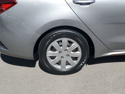 Used 2021 Kia Rio S FWD image 5