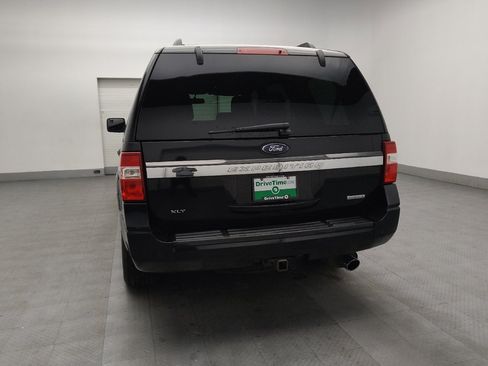 Used 2017 Ford Expedition XLT image 6