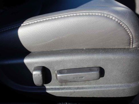 Used 2020 Acura TLX image 34