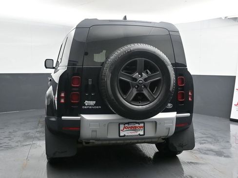 Used 2022 Land Rover Defender 110 S image 7