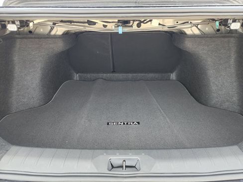New 2026 Nissan Sentra SV w/ SV Convenience Package FWD image 21