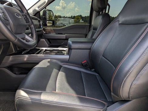 Used 2024 Ford F250 Lariat w/ Lariat Ultimate Package AWD/4WD image 23