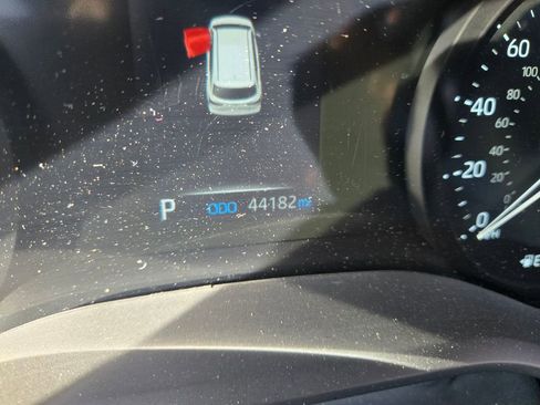 Used 2023 Toyota Sienna XSE FWD image 13