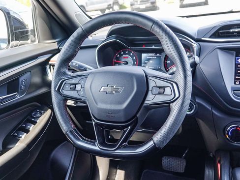 Used 2022 Chevrolet TrailBlazer RS image 14