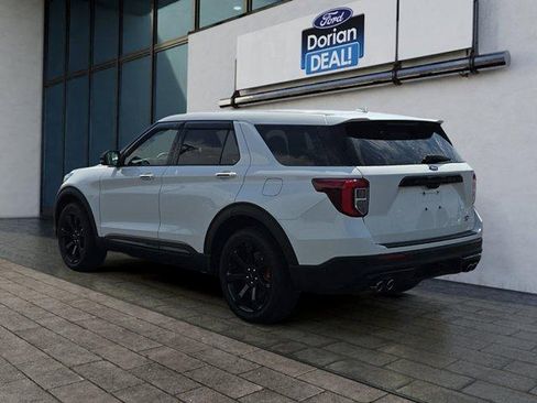 Certified 2022 Ford Explorer ST w/ Equipment Group 401A AWD/4WD image 5