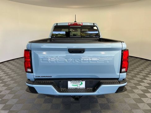 Used 2025 Chevrolet Colorado LT w/ LT Convenience Package AWD/4WD image 8