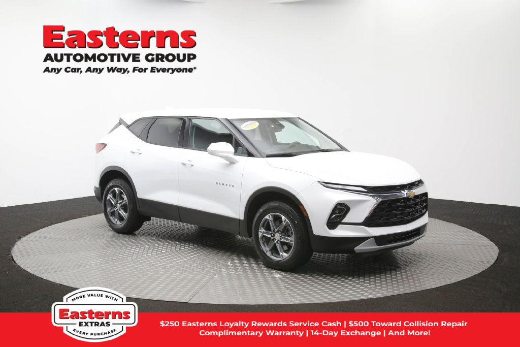 Used 2025 Chevrolet Blazer LT FWD image 50