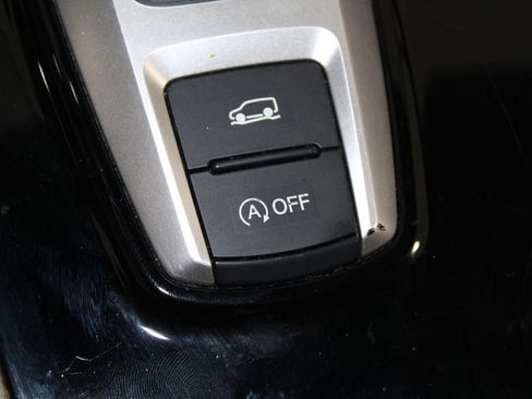 Used 2019 Honda Pilot Elite image 44