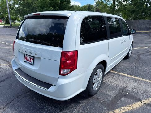 Used 2013 Dodge Grand Caravan SE FWD image 9
