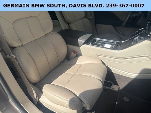 Used 2020 Lincoln Continental Reserve image 26