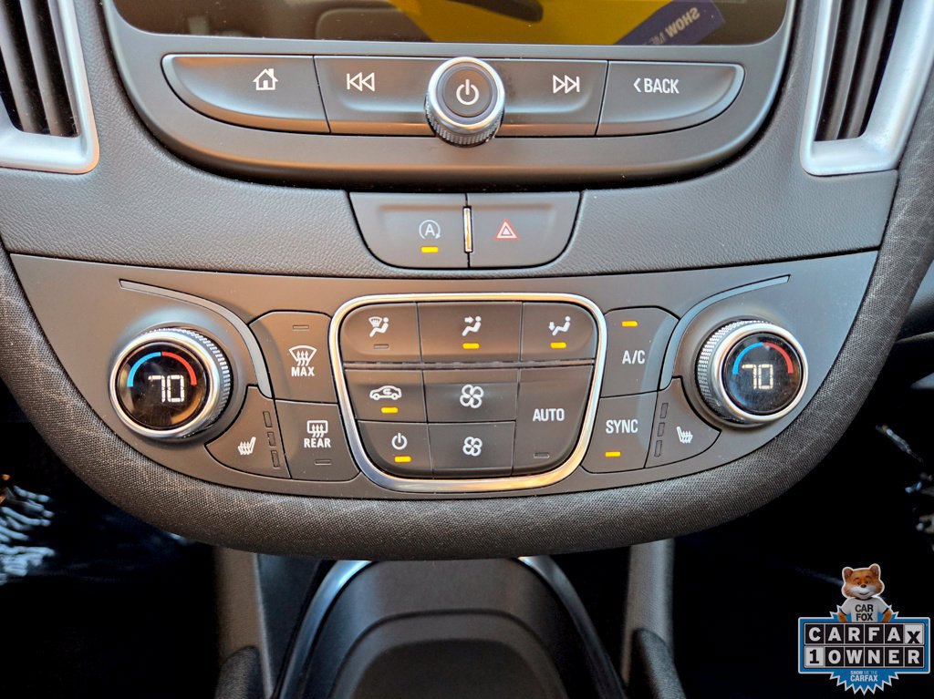 Used 2025 Chevrolet Malibu LT FWD image 28