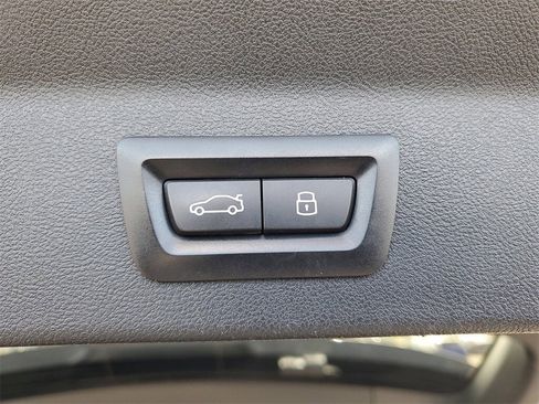 Used 2023 BMW X3 xDrive30i w/ M Sport Package image 32