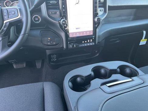 New 2026 RAM 2500 Tradesman AWD/4WD image 17