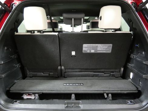 Used 2023 Toyota Sequoia Capstone AWD/4WD image 6