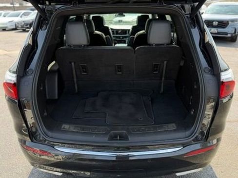 Used 2022 Buick Enclave Essence w/ Experience Buick Package AWD/4WD image 14