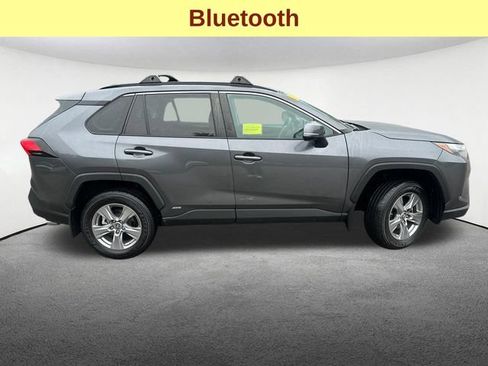 Used 2023 Toyota RAV4 LE AWD/4WD image 11