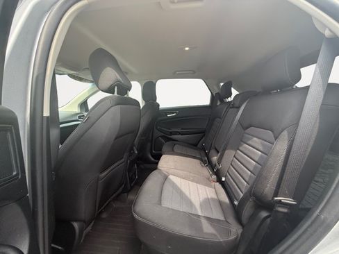 Used 2020 Ford Edge SE AWD/4WD image 13