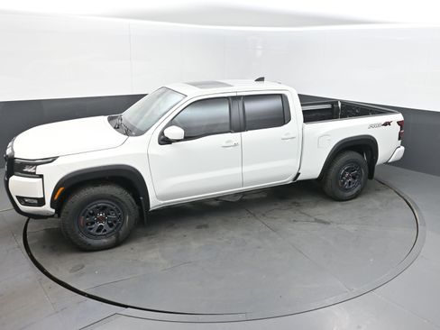 New 2026 Nissan Frontier PRO-4X AWD/4WD image 34