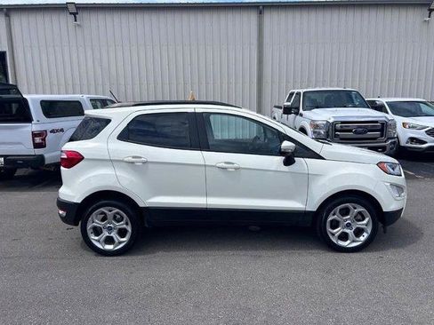 Certified 2021 Ford EcoSport SE w/ SE Appearance Package image 4