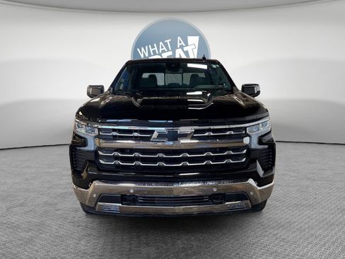 Used 2022 Chevrolet Silverado 1500 LTZ AWD/4WD image 9