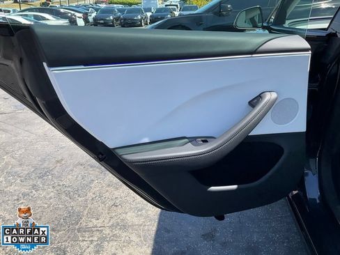 Used 2024 Tesla Model 3 Long Range AWD/4WD image 32