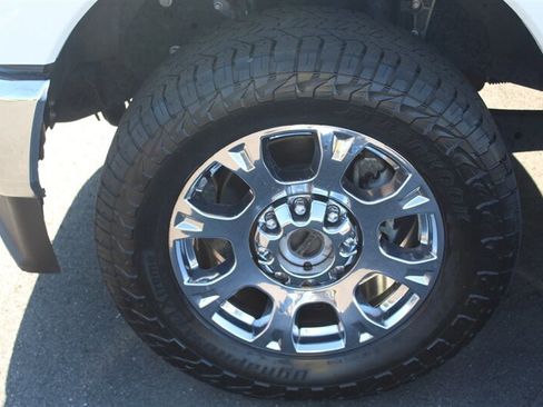 Used 2021 Ford F350 Lariat w/ Lariat Ultimate Package AWD/4WD image 27