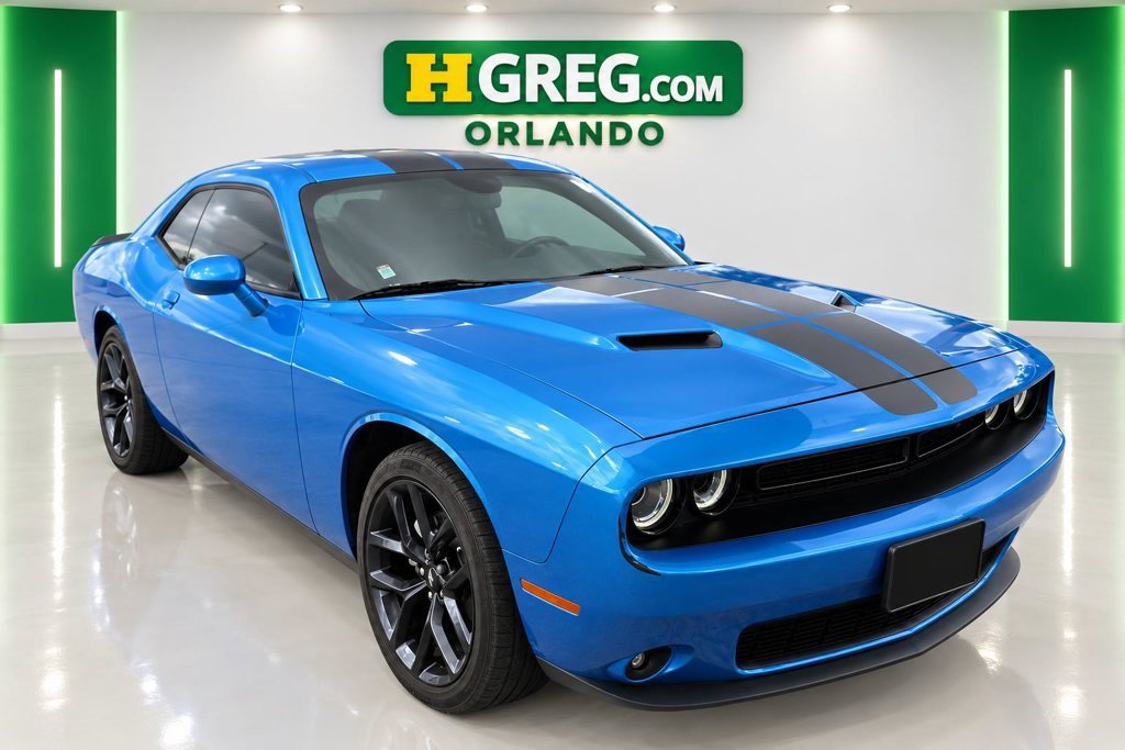 Used 2023 Dodge Challenger SXT w/ Blacktop Package RWD image 4