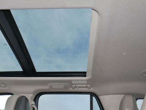 Used 2022 Lincoln Navigator L Reserve image 25