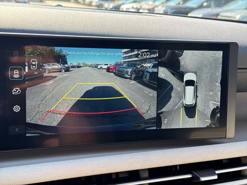 New 2025 Hyundai Tucson Limited image 25