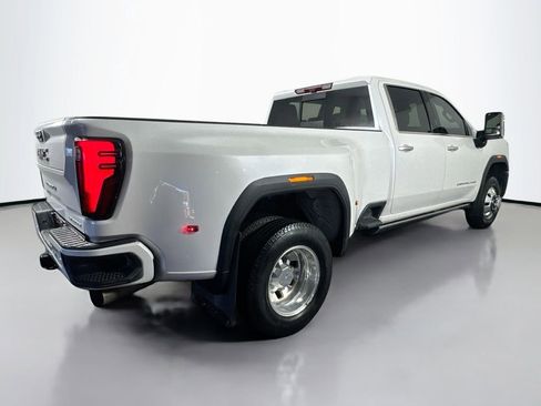 Used 2024 GMC Sierra 3500 Denali w/ Denali Reserve Package image 5