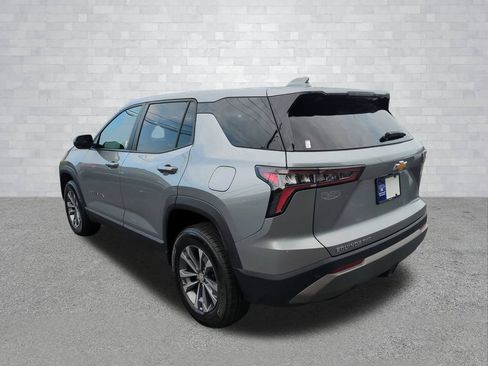Used 2026 Chevrolet Equinox LT w/ Convenience Package II AWD/4WD image 9