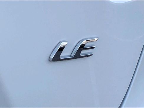 Used 2026 Toyota Corolla LE FWD image 9